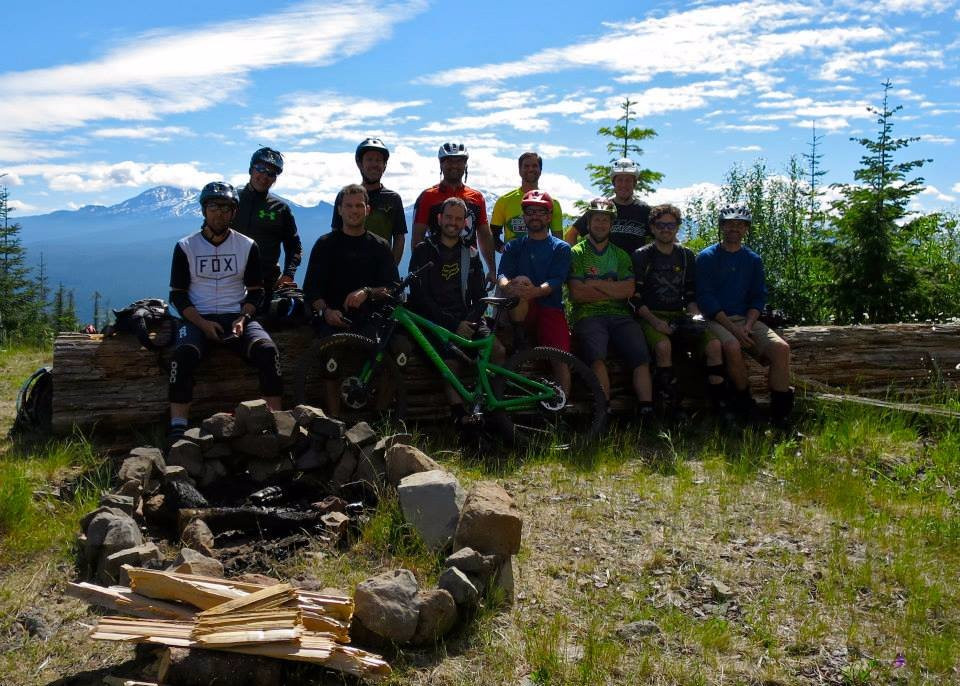 Horse Creek Lodge & Outfitters Lodge-McKenzie Bridge必去景点