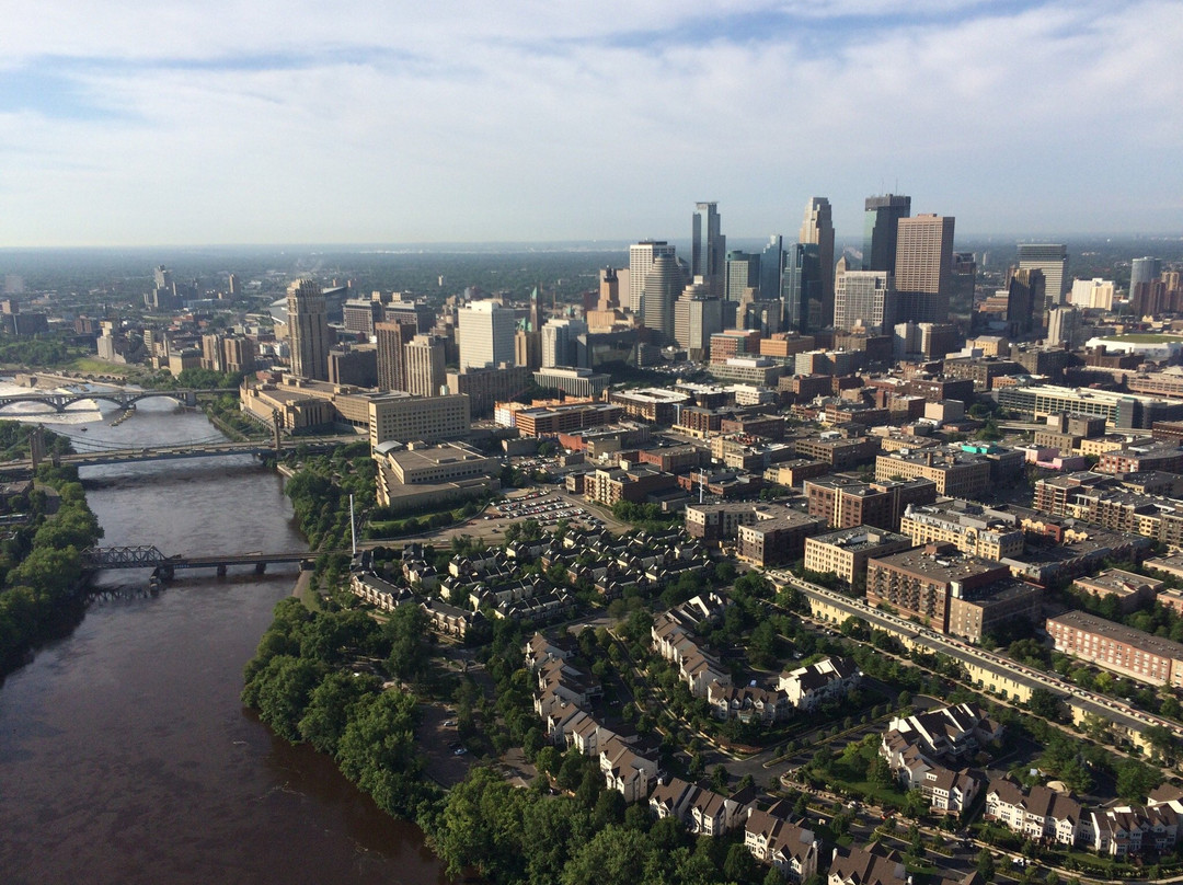 Minnesota Helicopters-Anoka必去景点