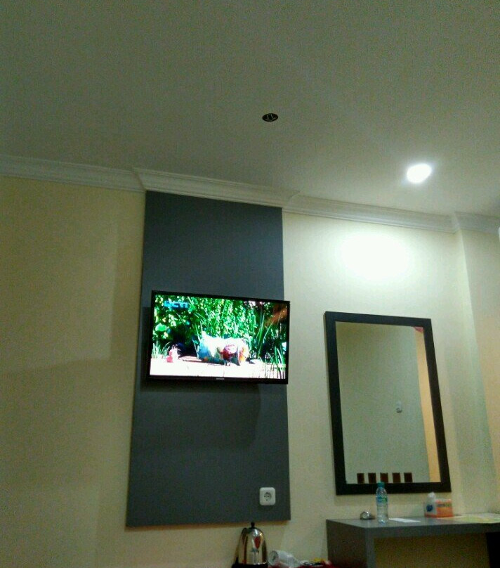 Grand Pangeran Khar主图