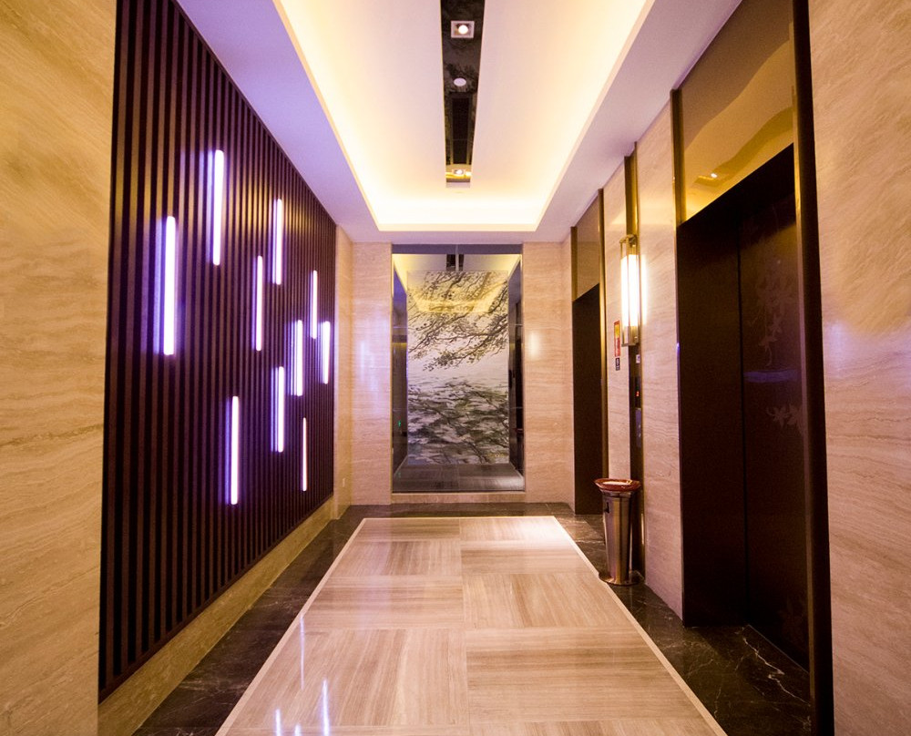 沃洲逸郡酒店主图