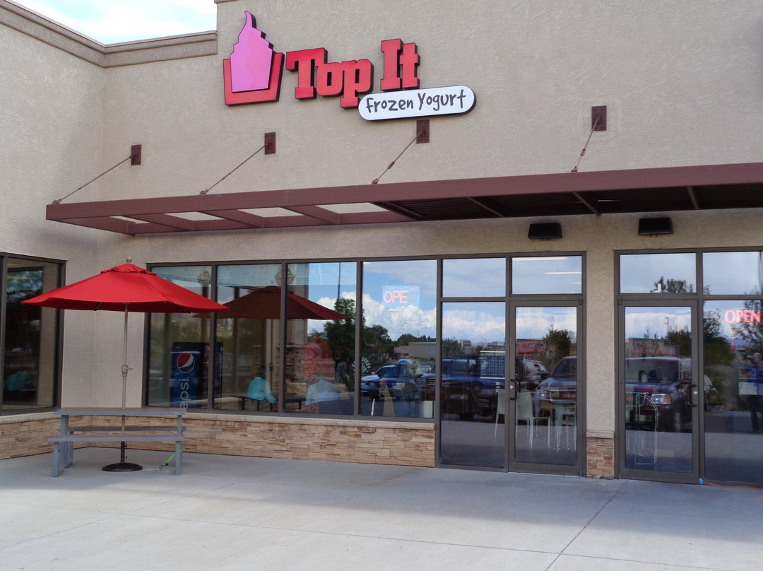 Whitewater餐馆和美食-U Top It Frozen Yogurt