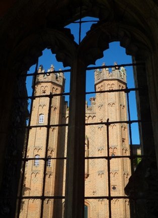 St. Mary's Church景点图片