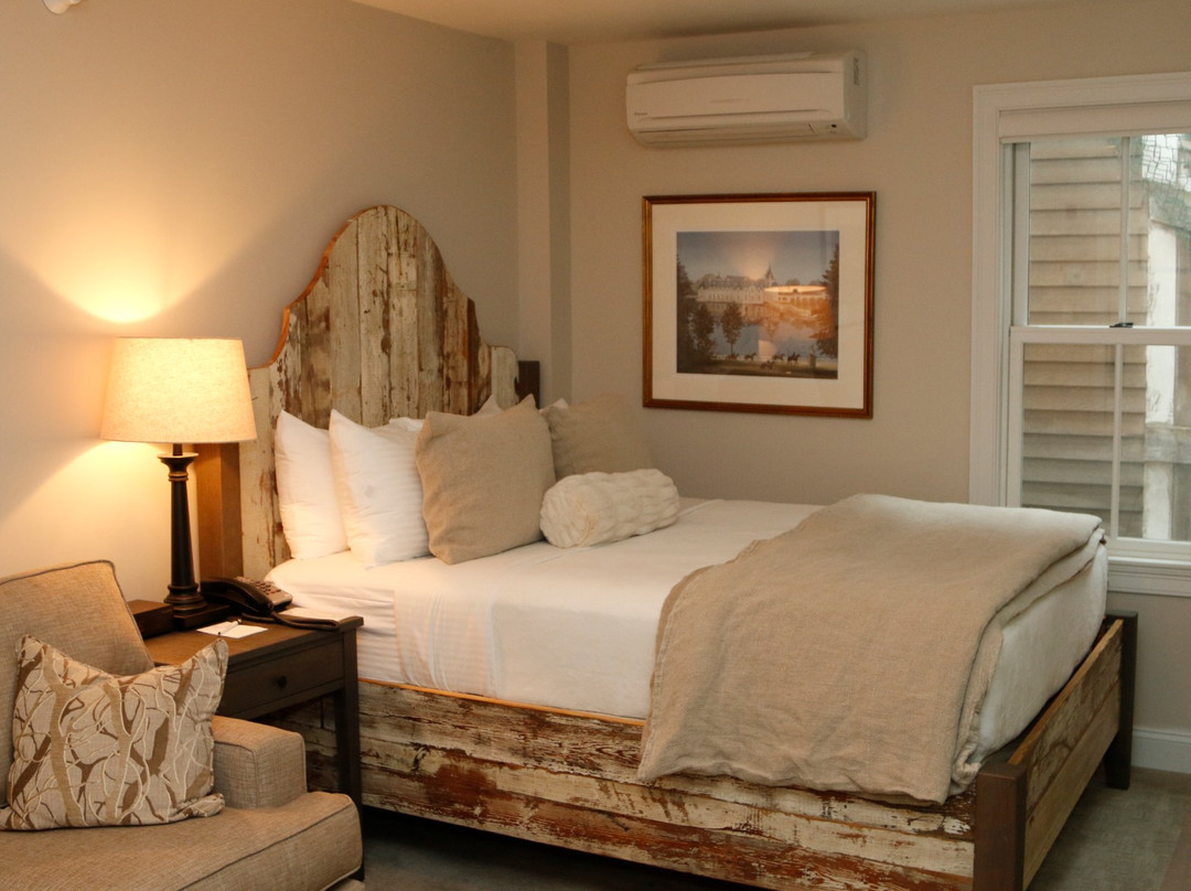 The Vermont House主图