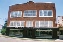 Demopolis Public Library景点图片