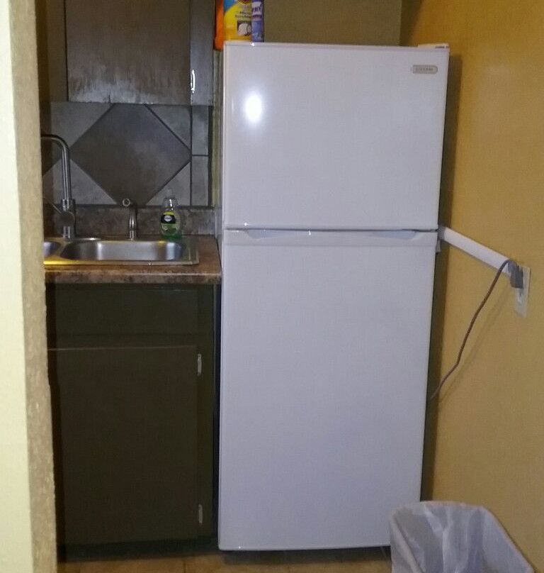 Frontier Motel主图