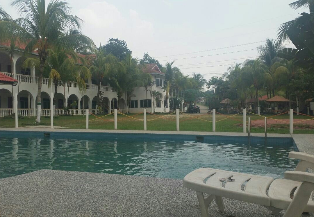 Lacomme Country Resort