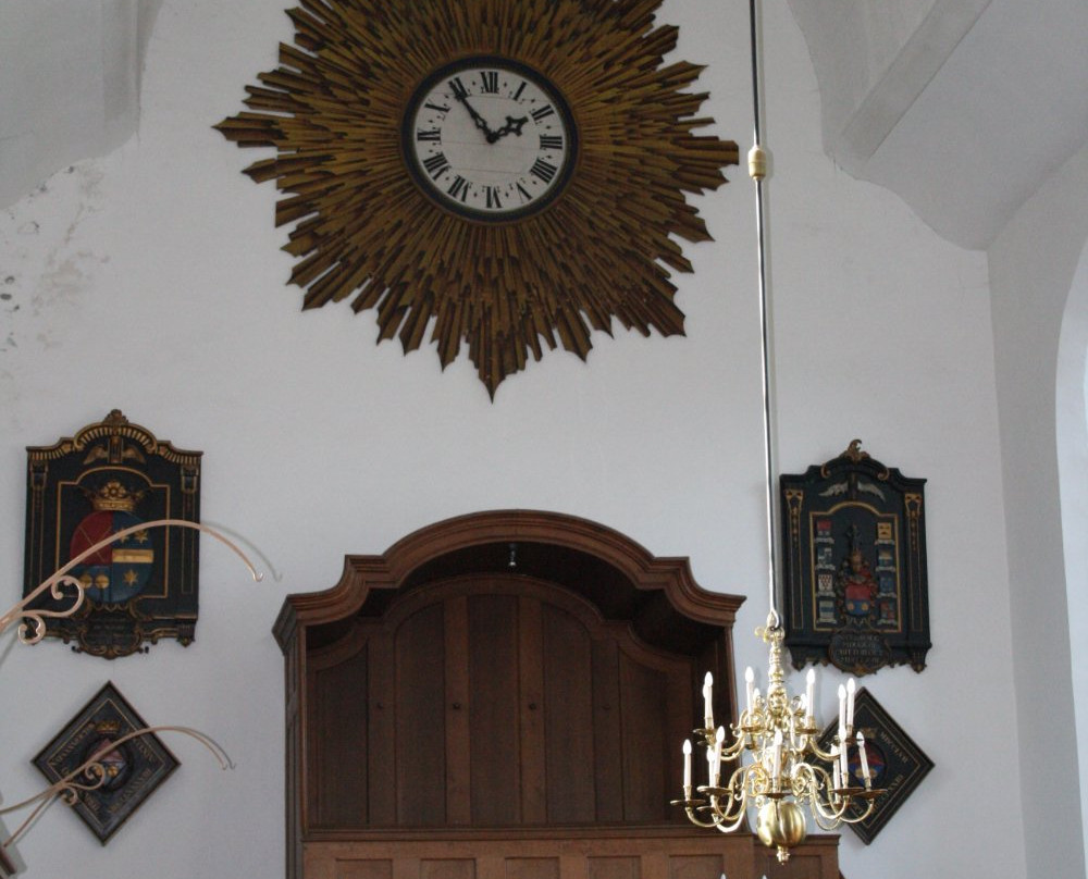 De 15de eeuwse Pieterskerk van Breukelen-Breukelen必去景点