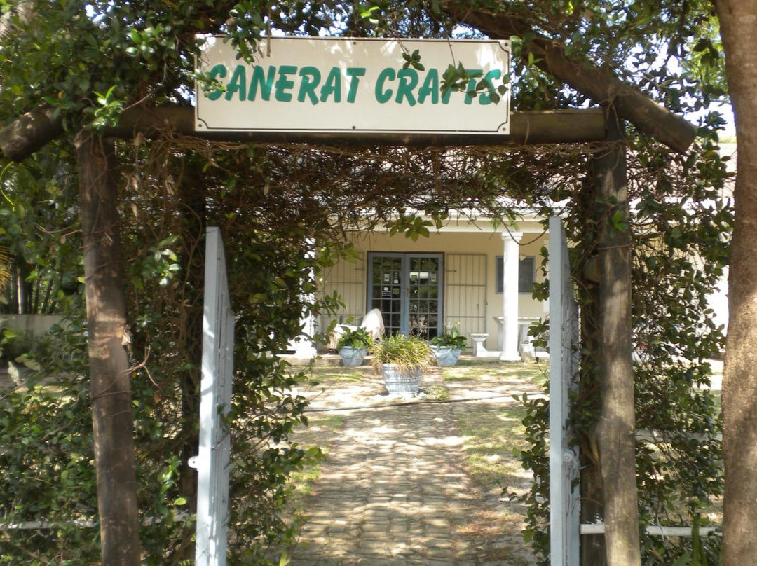 Canerat Crafts-圣露西亚必去景点