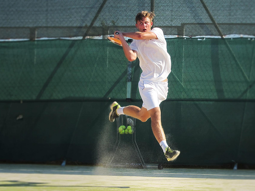 Creative Tennis景点图片