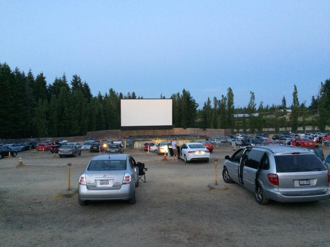 Rodeo Drive-In Theater景点图片