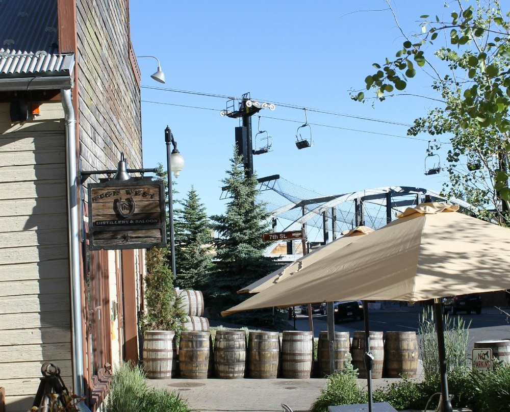 帕克城餐馆和美食-High West Saloon