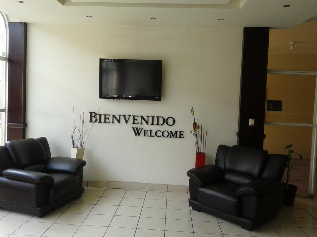 Hotel Grand Colonial主图