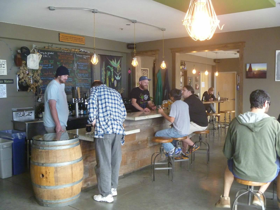 Sante Adairius Rustic Ales-卡皮托拉必去景点