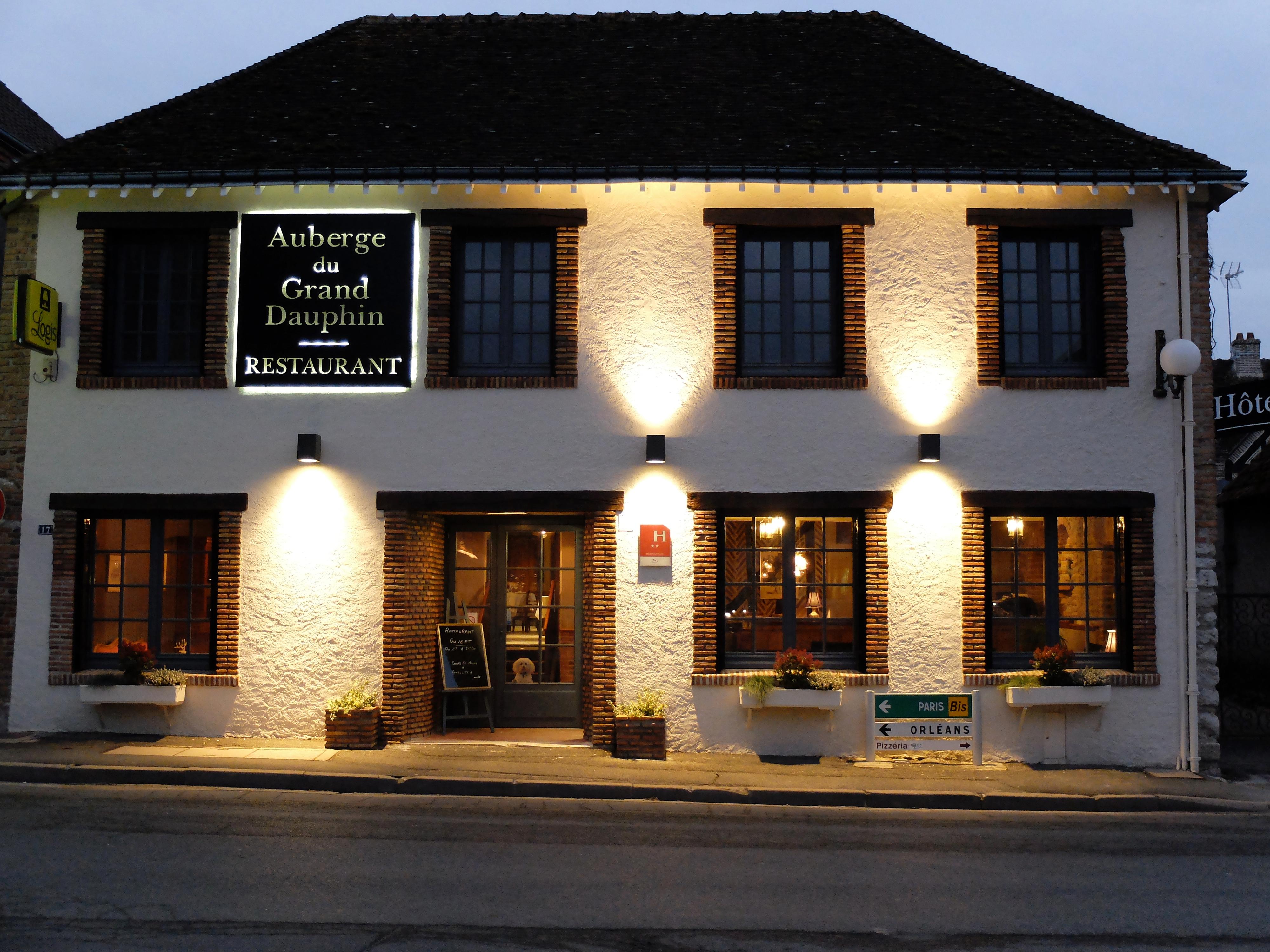 Auberge du Grand Dauphin-客卧