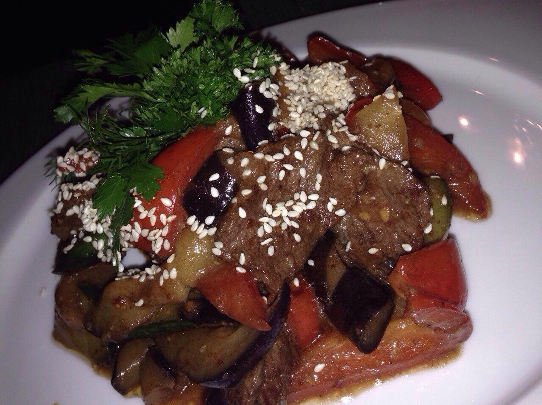 Talmenka餐馆和美食-Dacha