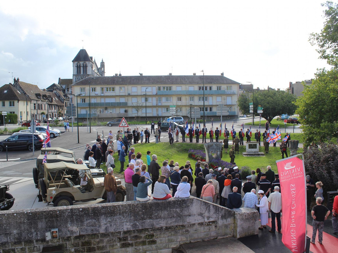 Sherwood Rangers Yeomanry Memorial景点图片