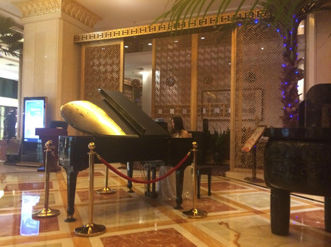 广州国德国际大酒店(太古汇石牌桥地铁站店）主图