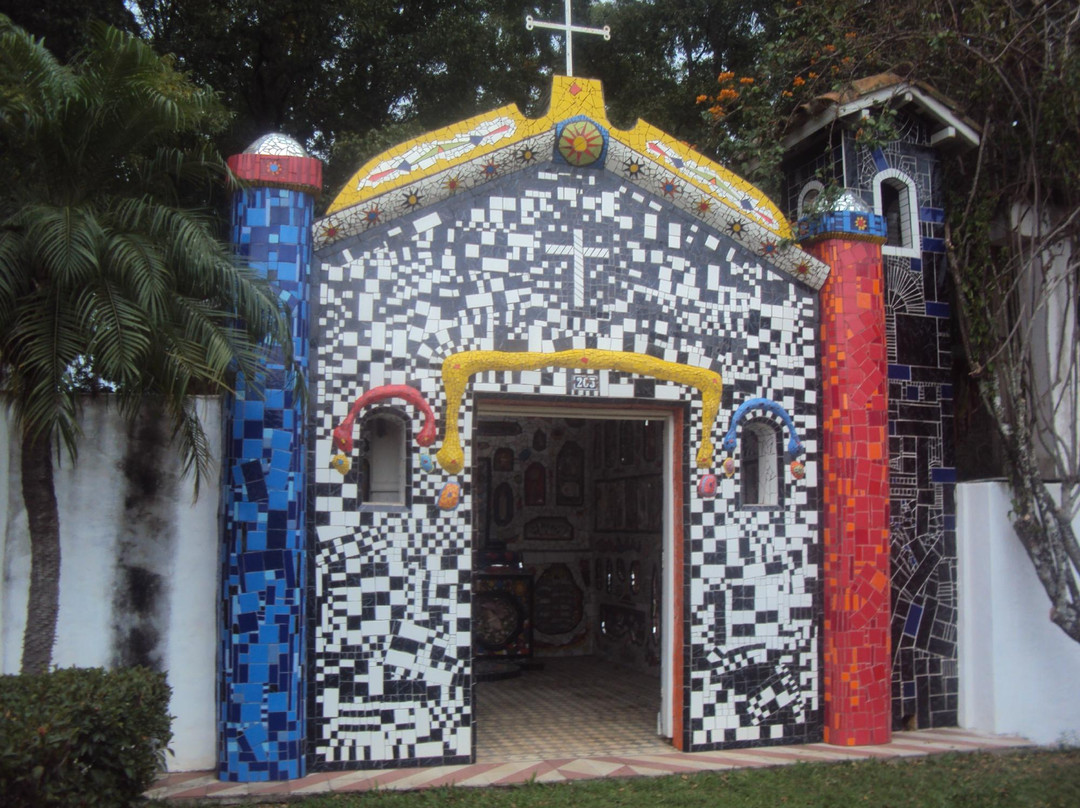 Capelinha de Mosaico I-Sao Bento do Sapucai必去景点
