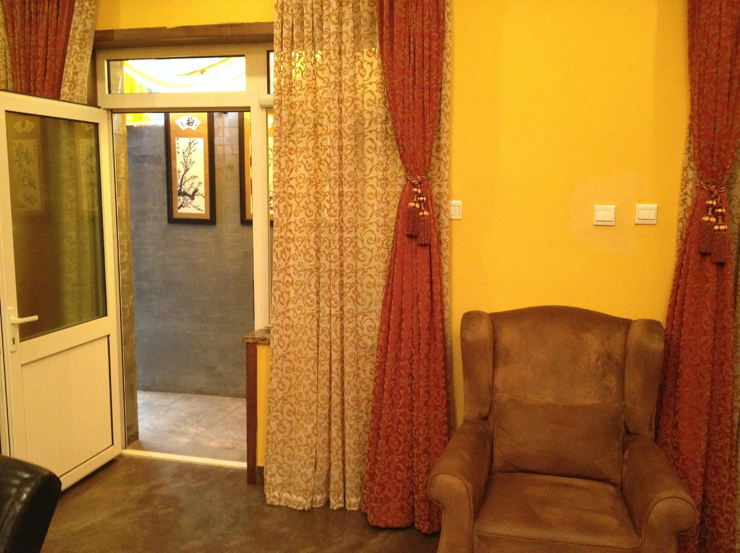 迈克之家酒店主图