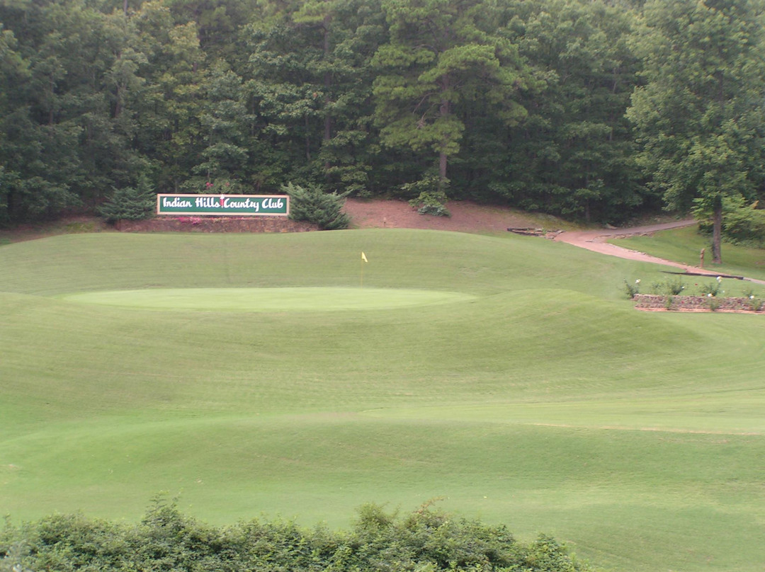 Indian Hills Golf Course景点图片