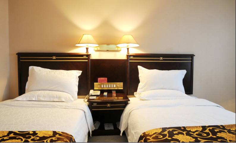 郑州贝克大酒店主图