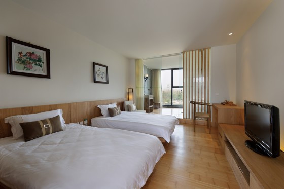 霸州茗汤日月潭温泉会馆主图