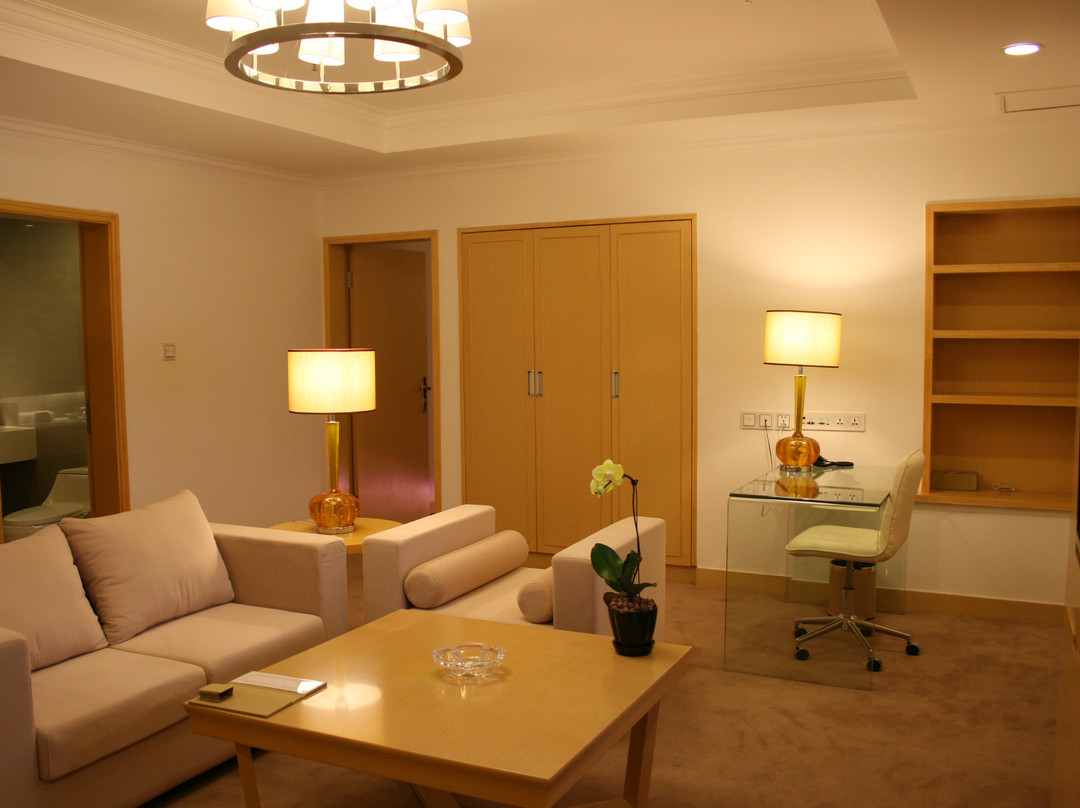 乌鲁木齐华凌雅高美爵大饭店主图