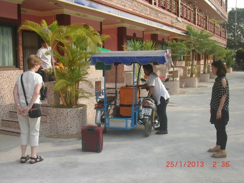 Hirun Grand Hotel主图