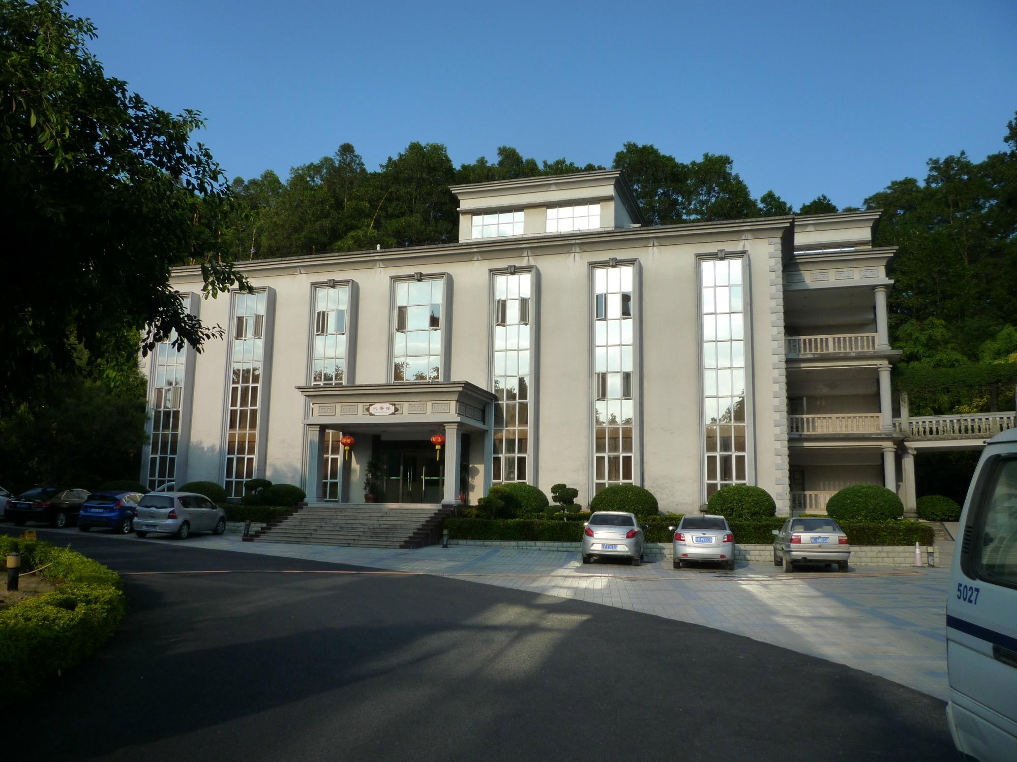 京明温泉度假村-客卧