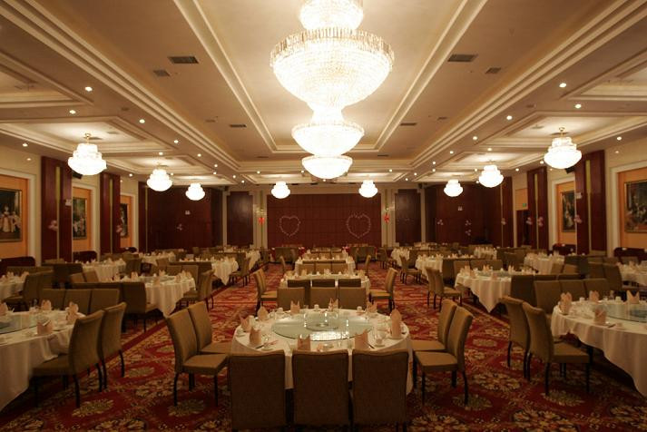 高原明珠酒店(昆明永中路店)主图