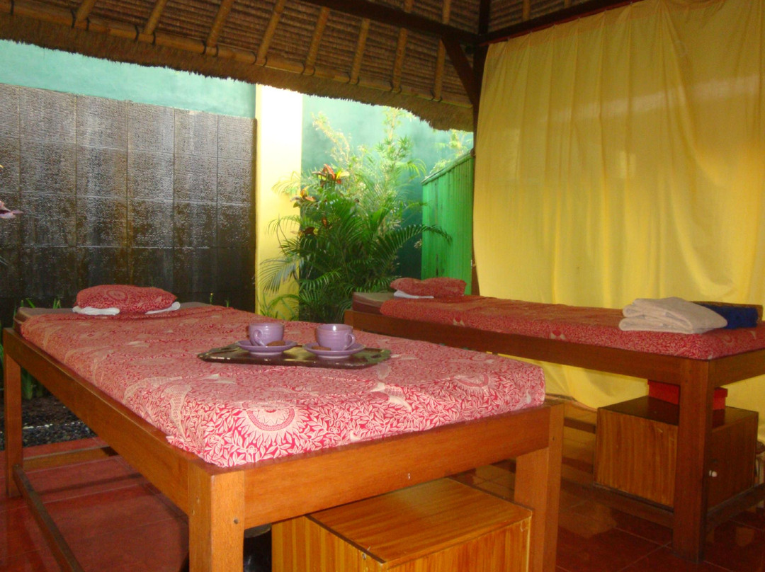 巴厘绿色水疗-库塔必去景点