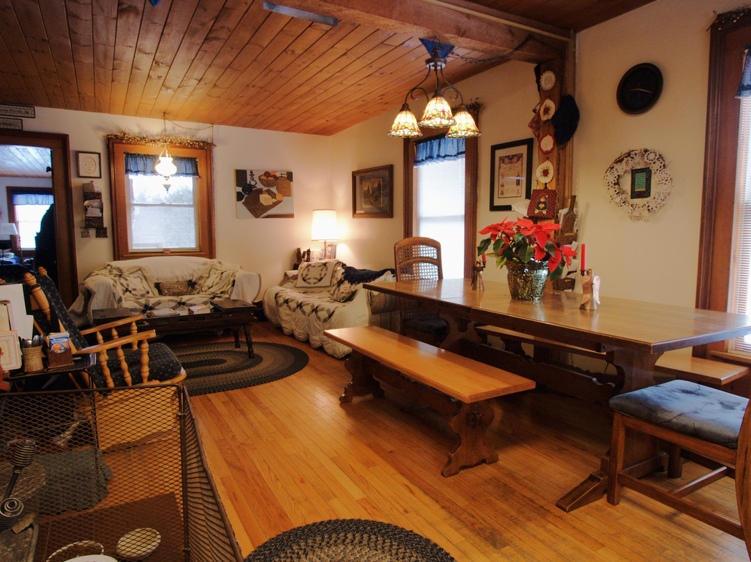 Stoney Lonesome Bed and Breakfast主图