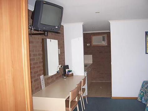 金色棕榈汽车酒店主图