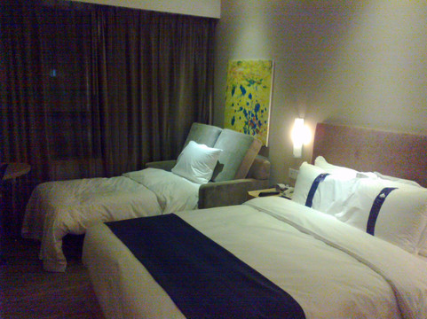 长江智选假日酒店主图