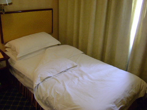 昆明方舟大酒店主图