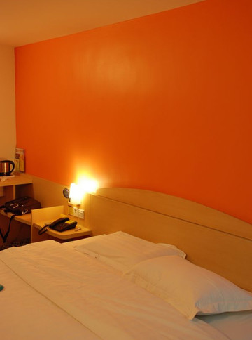 7天贵阳花果园店主图