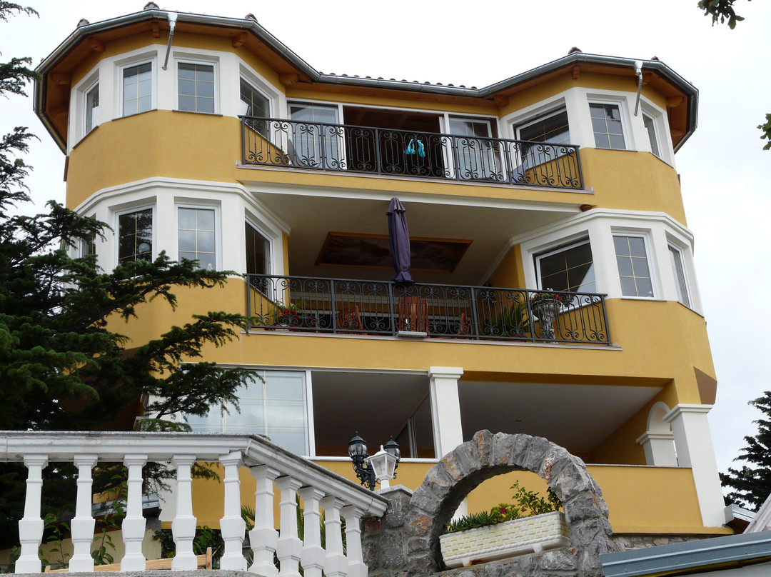 Villa Monte Mare
