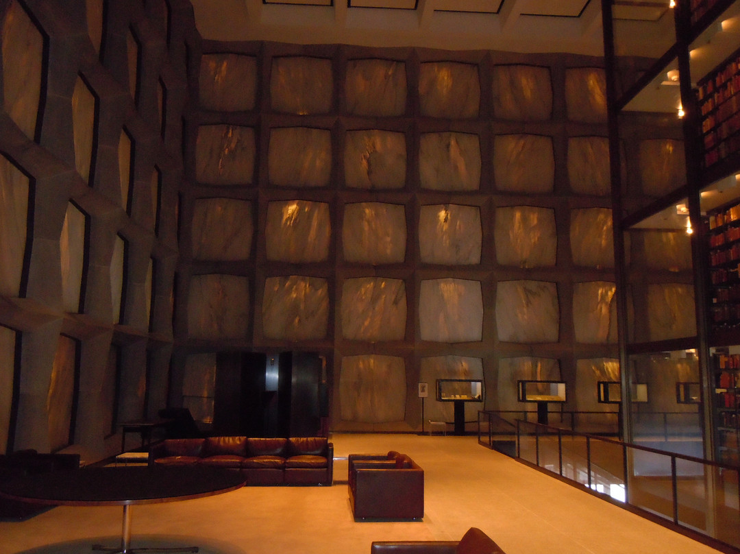 耶鲁大学贝尼克珍本与手稿图书馆-纽黑文必去景点