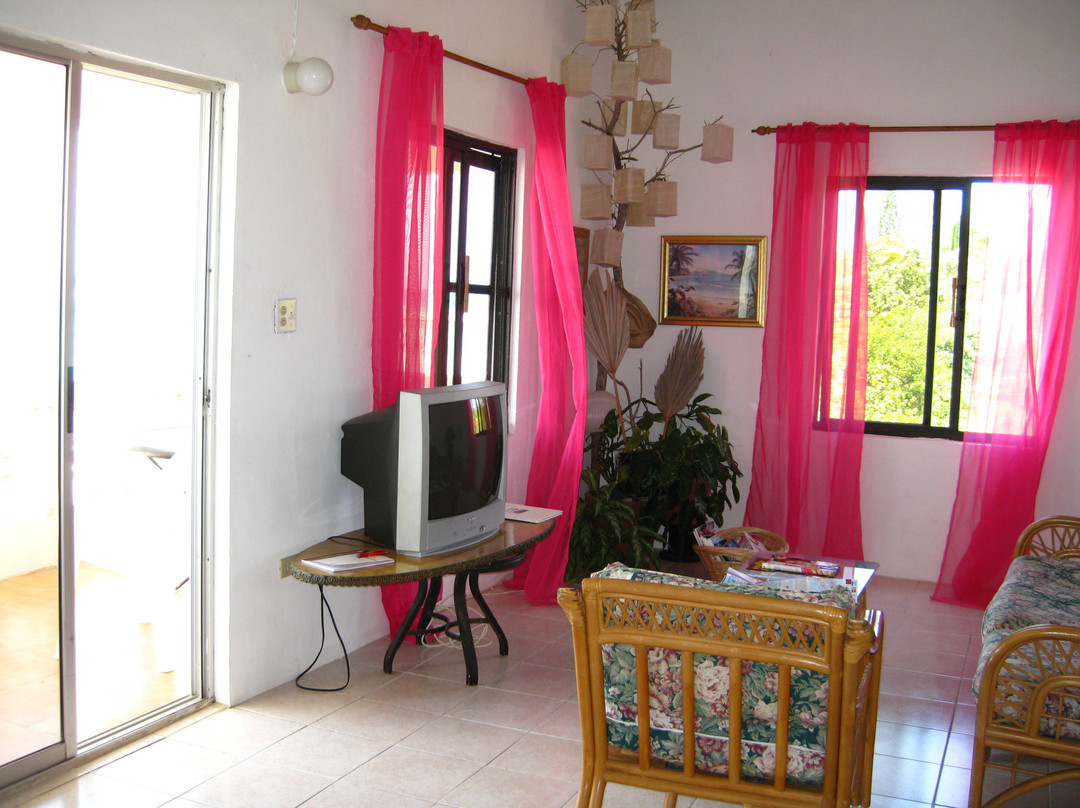 Patsy's Seaside Villas
