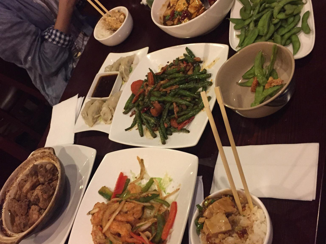 Ru Yi Asian Restaurant