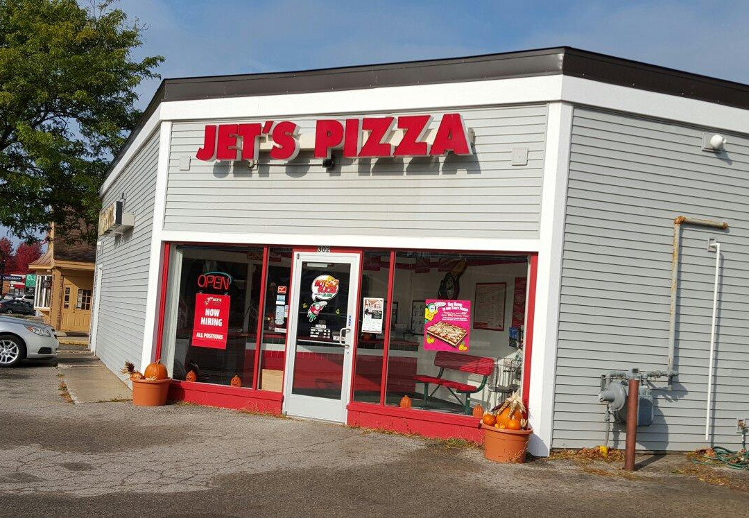 Jet's Pizza