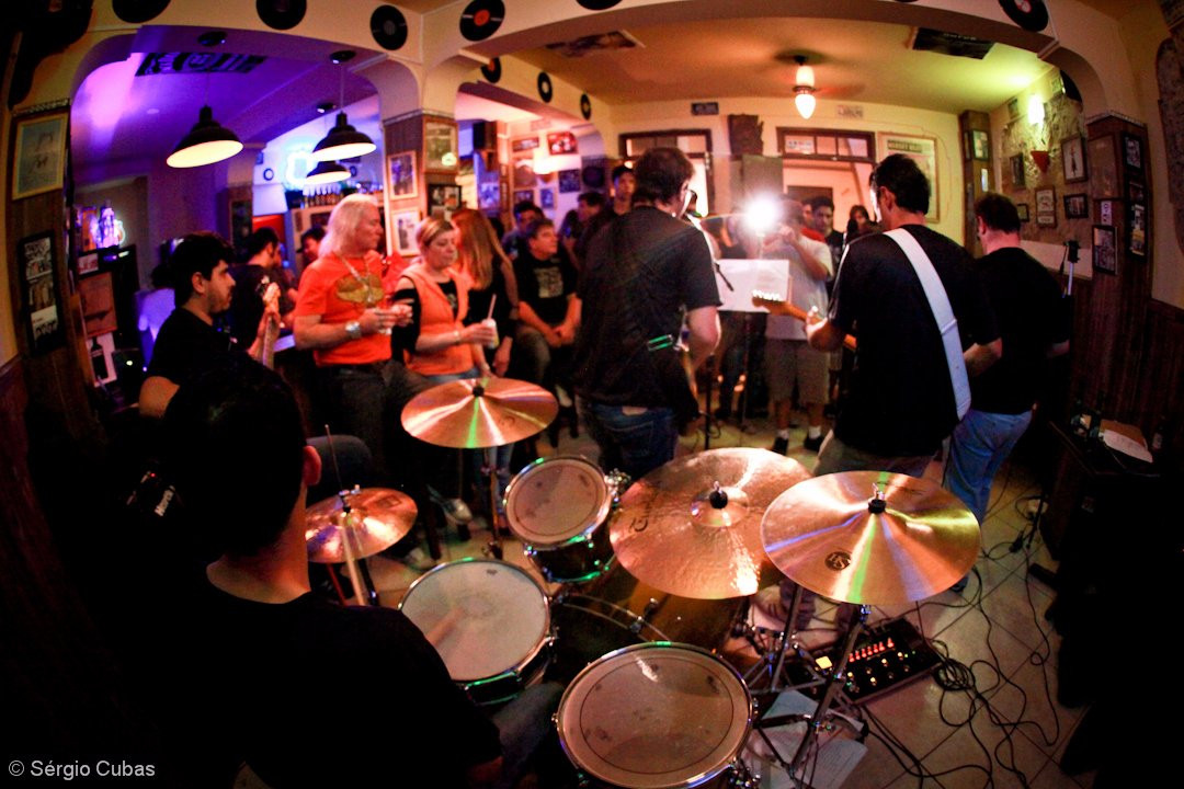 Iguape餐馆和美食-Route 66 Rock'N Roll Bar