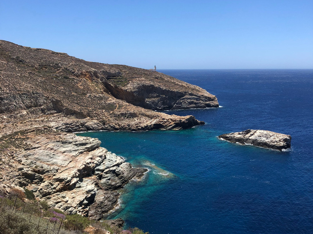 Livadaki Beach-Folegandros必去景点