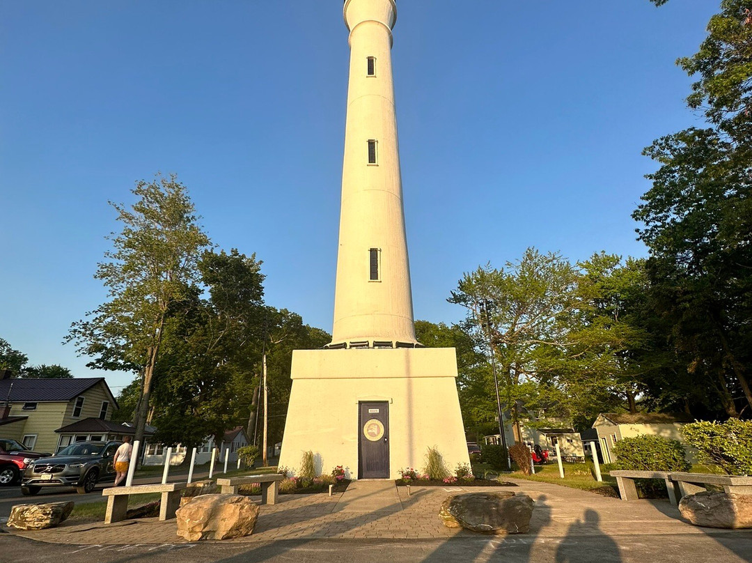 Verona Beach lighthouse景点图片