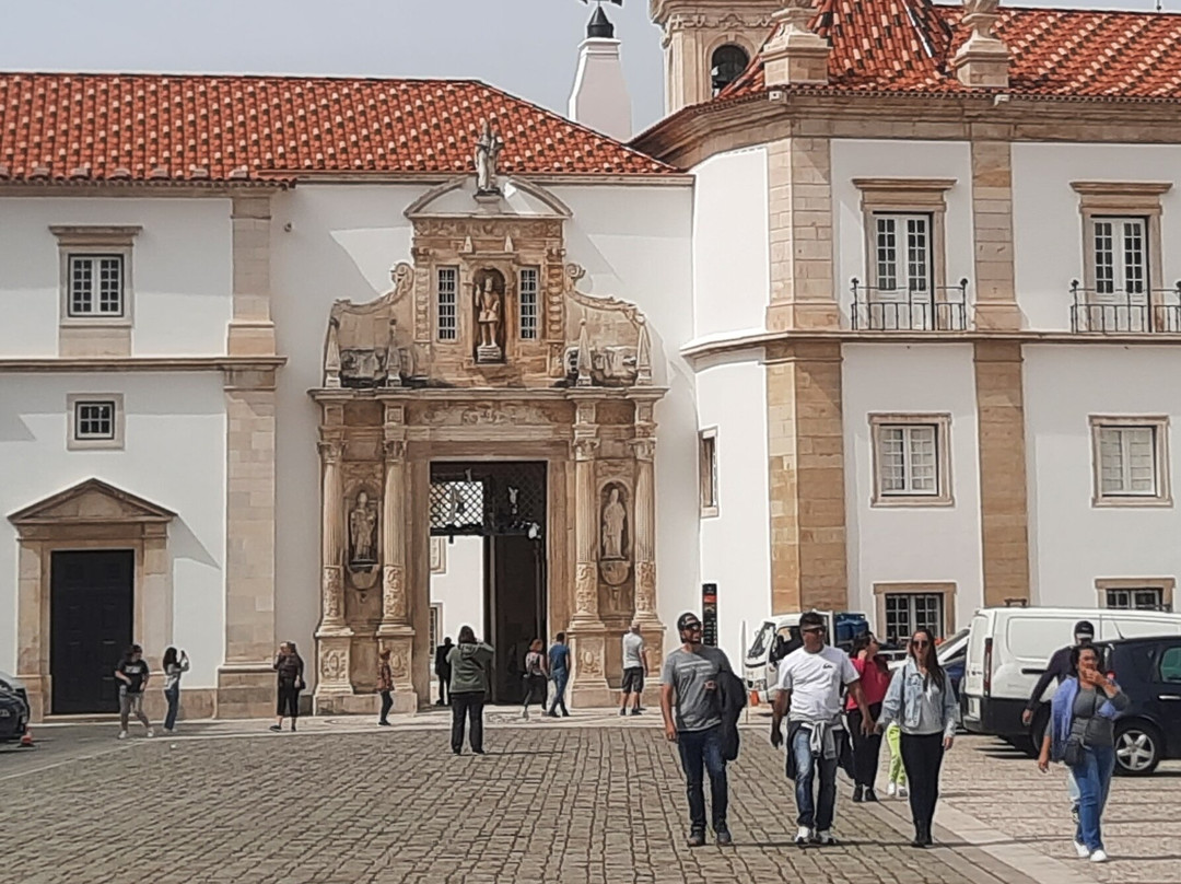 Porta Férrea-科英布拉区必去景点