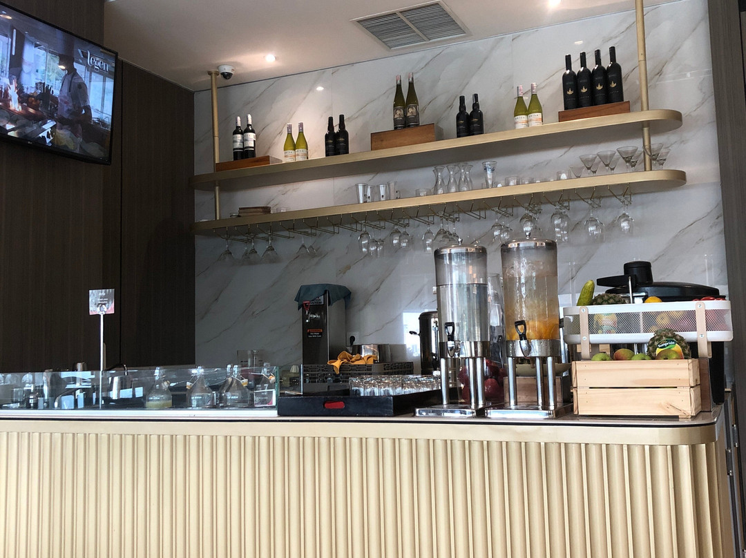 Atria Hotel Gading Serpong主图