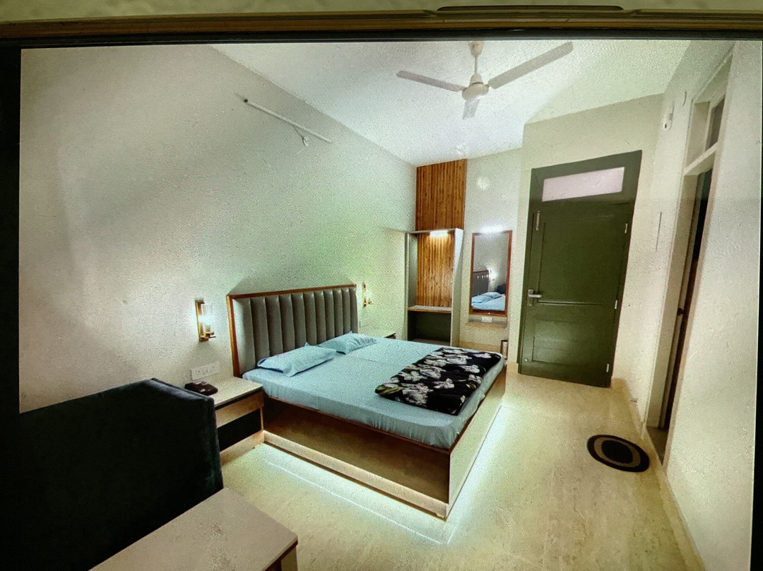 Hotel Palace Hoshiarpur