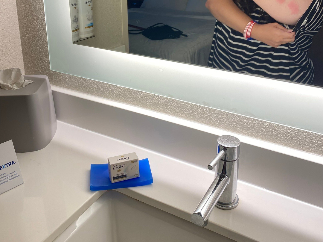 Holiday Inn Salina By IHG主图