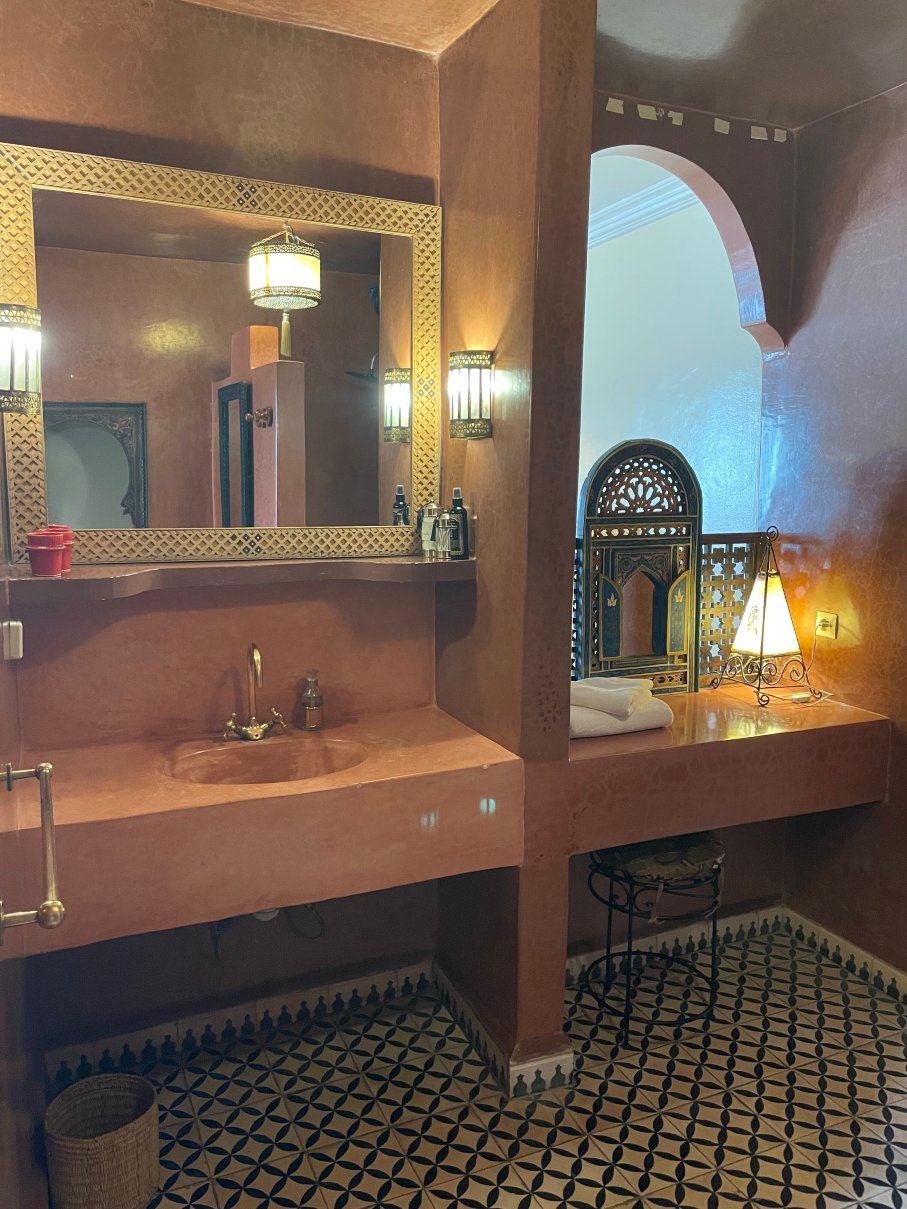 里亚德瓦提酒店-浴室