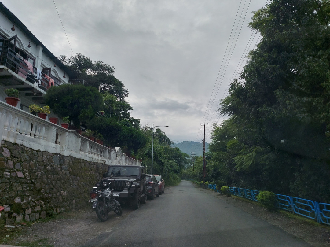 Naukuchiatal Lake景点图片